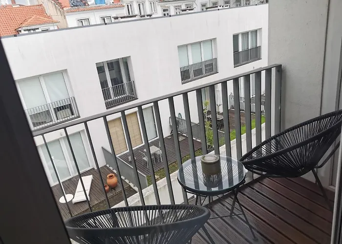 Downtown Free Parking Apartment *