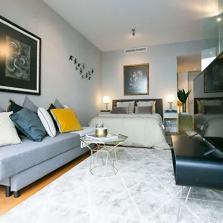 Downtown Free Parking *