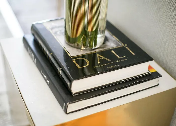 Downtown Free Parking *