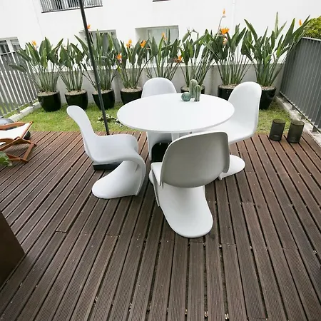 Apartment Downtown Free Parking Lisbon