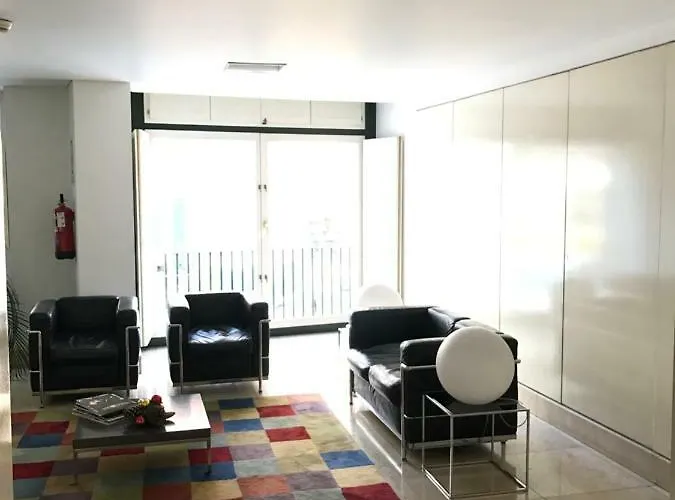 Apartment Downtown Free Parking Lissabon